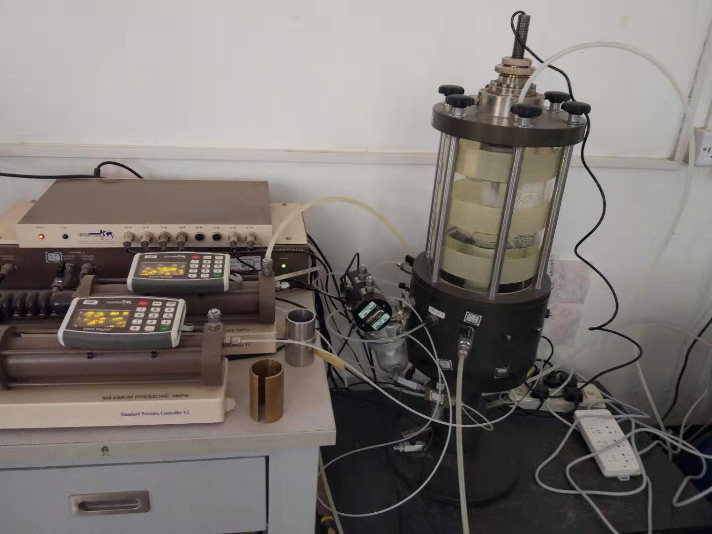 非饱和土试验仪器的介绍