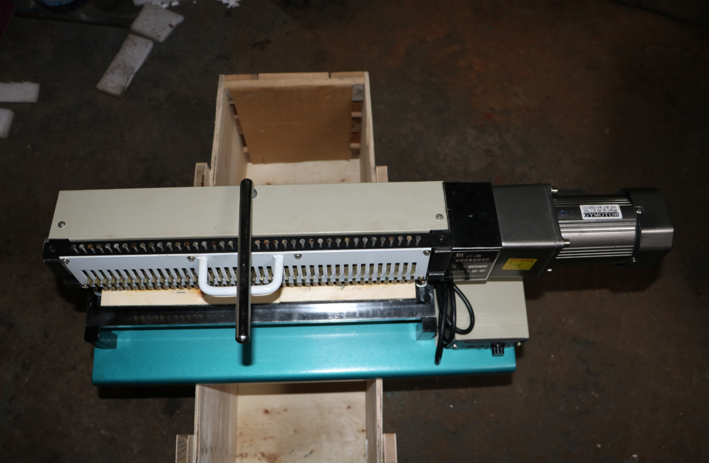 钢筋标距试验仪 打点机标距准确速度快(图2)