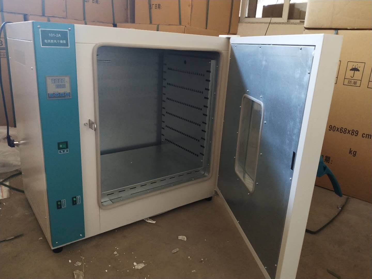 101-1A电热鼓风干燥箱三面鼓风 温度误差少(图5)