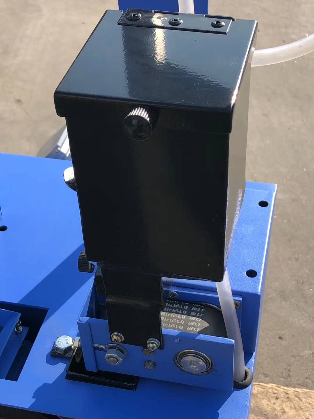 JM-II液晶式集料加速磨光机  配重装置 速度快(图1)